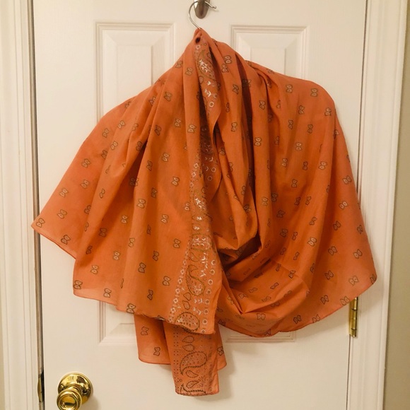 #026. Beautiful orange scarf with parsley printπ§£ - Picture 3 of 12